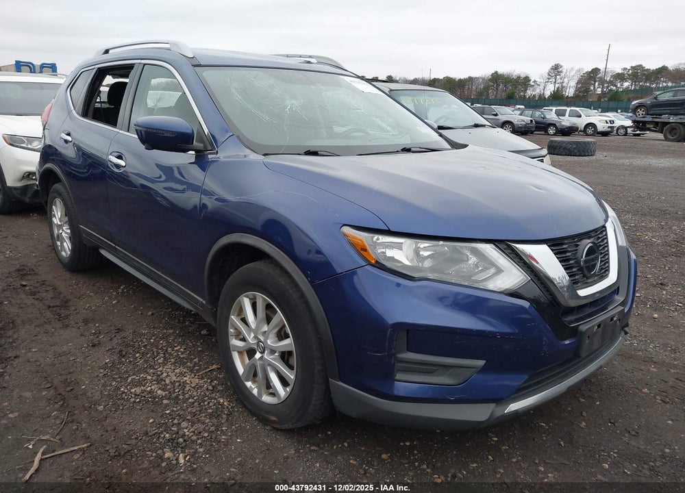 2018 NISSAN ROGUE SV VIN: 5N1AT2MV8JC848622