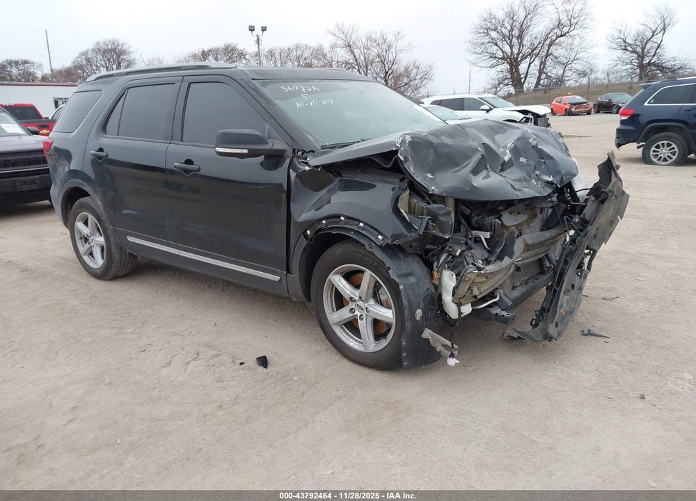 2018 FORD EXPLORER XLT VIN: 1FM5K7D82JGB27216