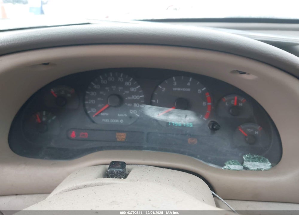 2000 FORD MUSTANG VIN: 1FAFP4440YF218593
