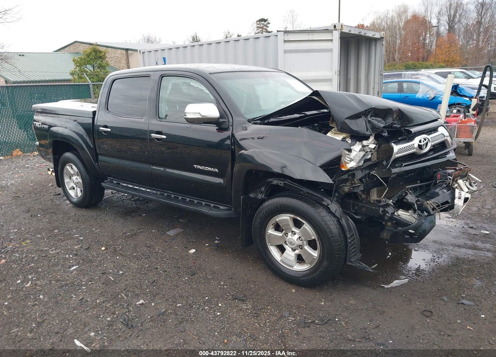 2015 TOYOTA TACOMA PRERUNNER V6 VIN: 3TMJU4GN2FM180430