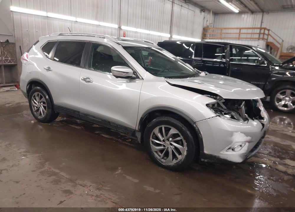 2015 NISSAN ROGUE SL VIN: 5N1AT2MV3FC866260