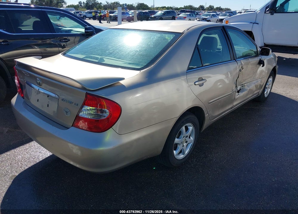 2002 TOYOTA CAMRY LE VIN: 4T1BE32K42U032838