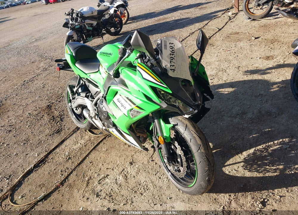 2025 KAWASAKI EX650 P VIN: ML5EXEP17SDAG5199