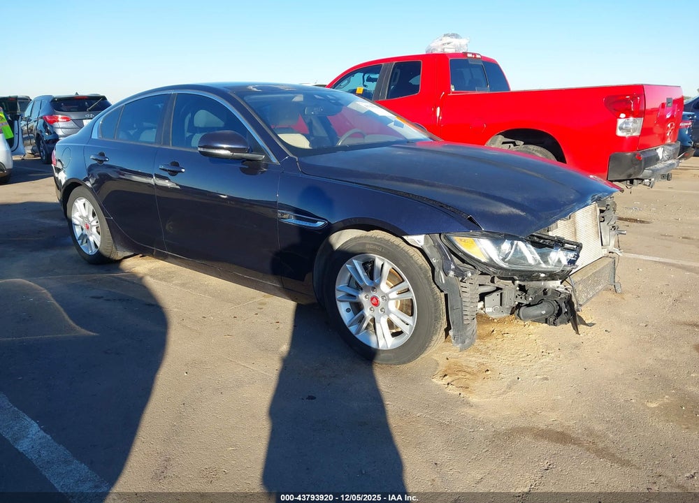 2017 JAGUAR XE 25T PREMIUM VIN: SAJAD4BG0HA963918