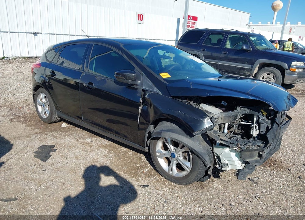 2013 FORD FOCUS SE VIN: 1FADP3K27DL125438