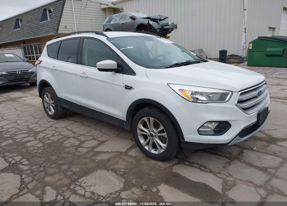 2018 FORD ESCAPE SE VIN: 1FMCU9GD7JUA58451