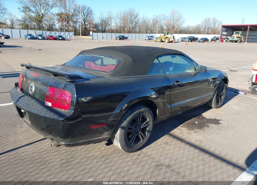 2006 FORD MUSTANG GT VIN: 1ZVFT85H465224444