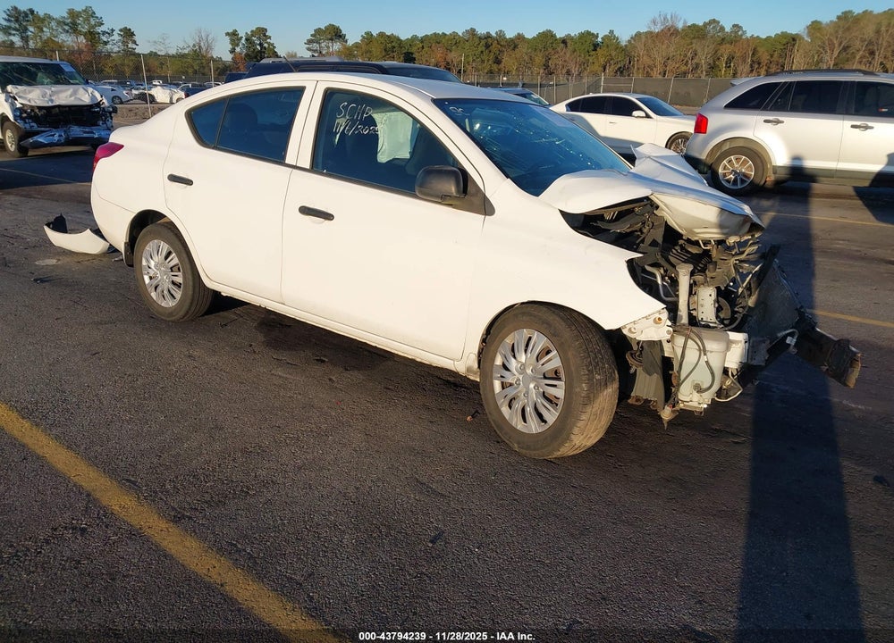 2012 NISSAN VERSA 1.6 S VIN: 3N1CN7APXCL933630