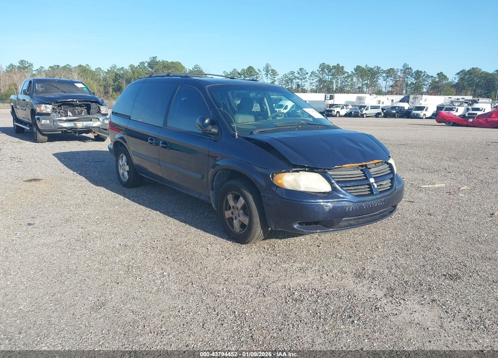 2005 DODGE CARAVAN SXT VIN: 1D4GP45R45B368950