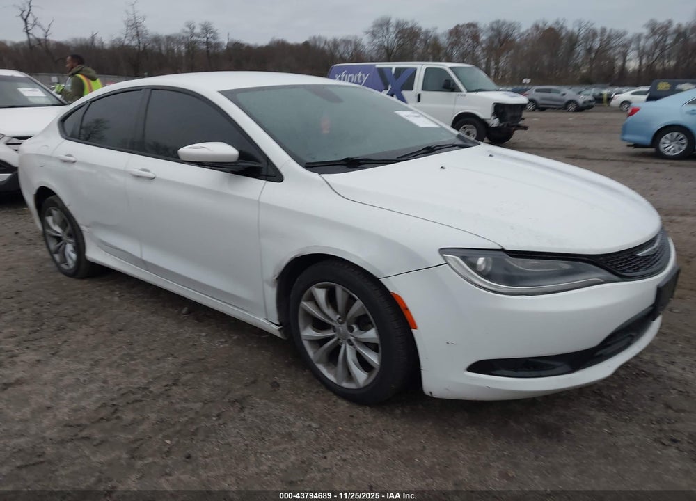 2015 CHRYSLER 200 S VIN: 1C3CCCBB0FN598479