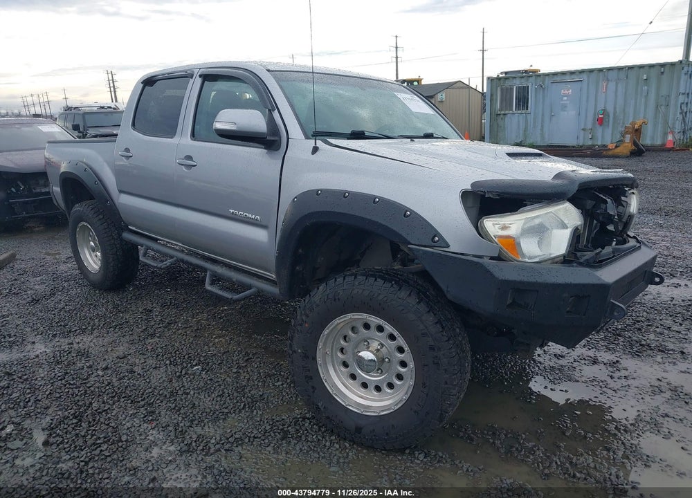 2015 TOYOTA TACOMA BASE V6 VIN: 5TFLU4EN6FX114551