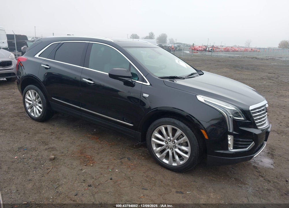 2017 CADILLAC XT5 PLATINUM VIN: 1GYKNFRSXHZ194619