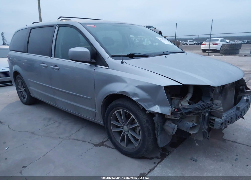 2017 DODGE GRAND CARAVAN SXT VIN: 2C4RDGCG0HR735768