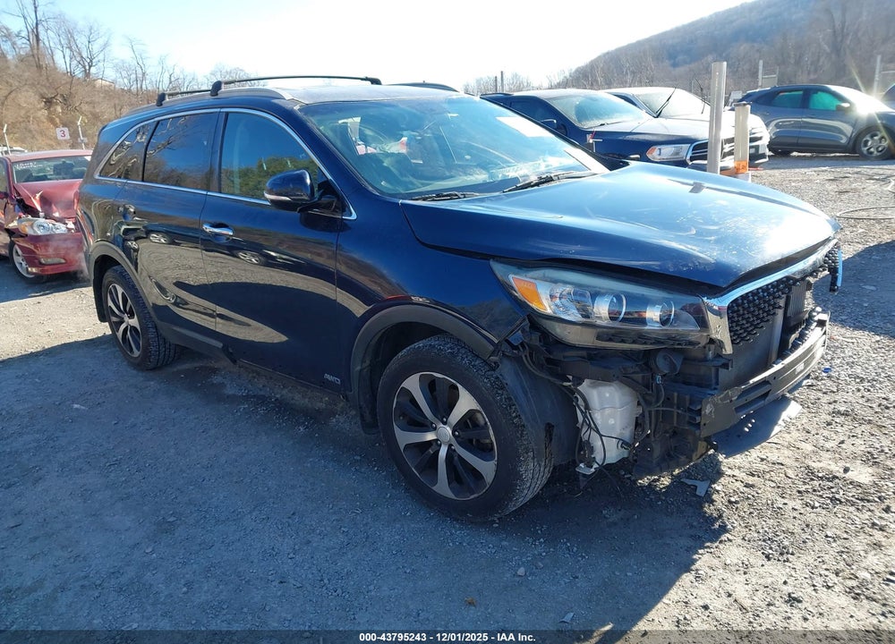 2016 KIA SORENTO 2.0T EX VIN: 5XYPHDA15GG032226