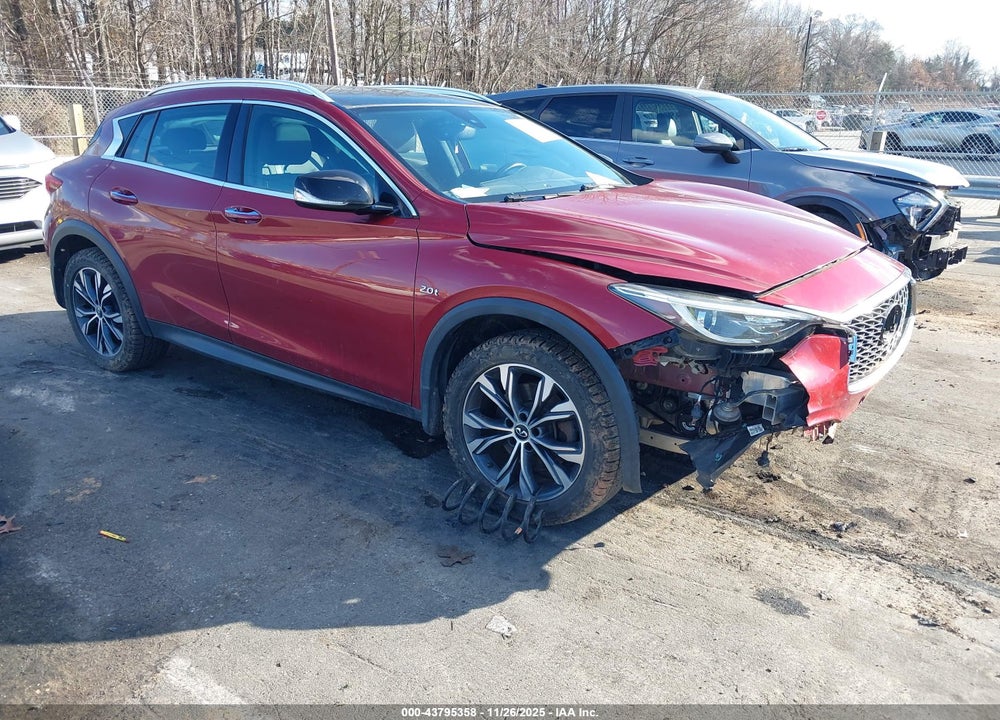 2017 INFINITI QX30 PREMIUM VIN: SJKCH5CR1HA028339