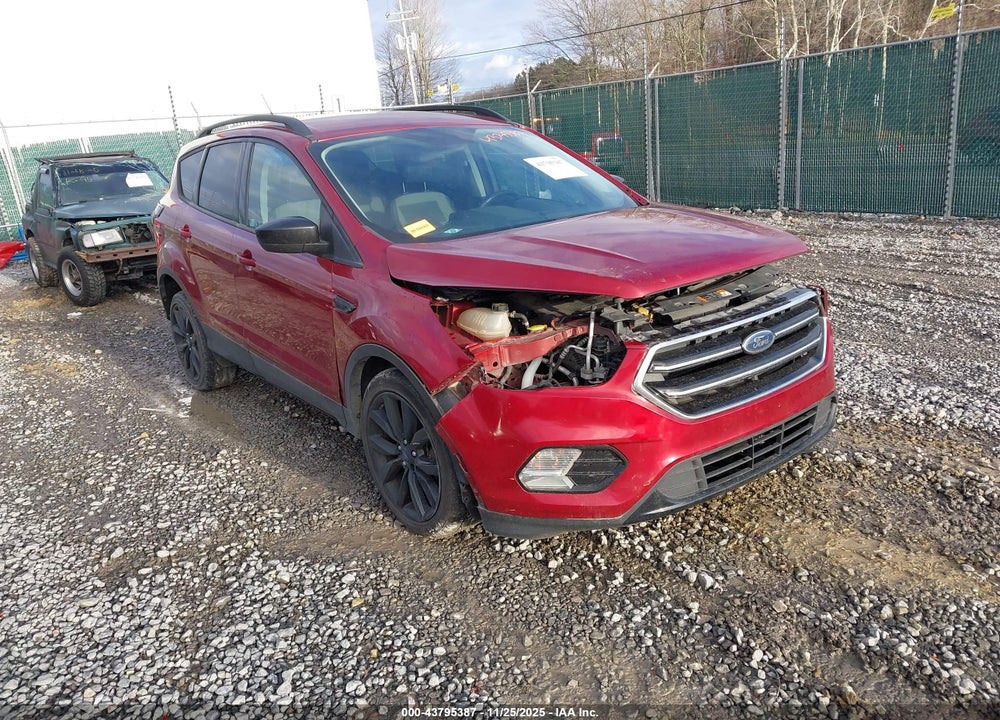 2018 FORD ESCAPE SE VIN: 1FMCU9GD8JUD48911