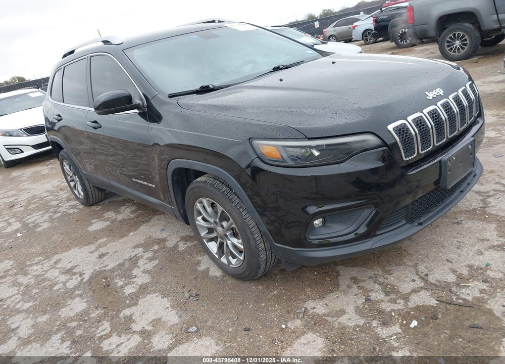 2019 JEEP CHEROKEE LATITUDE PLUS FWD VIN: 1C4PJLLB8KD439467