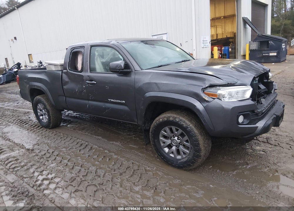 2019 TOYOTA TACOMA SR5 V6 VIN: 5TFSZ5AN5KX175005