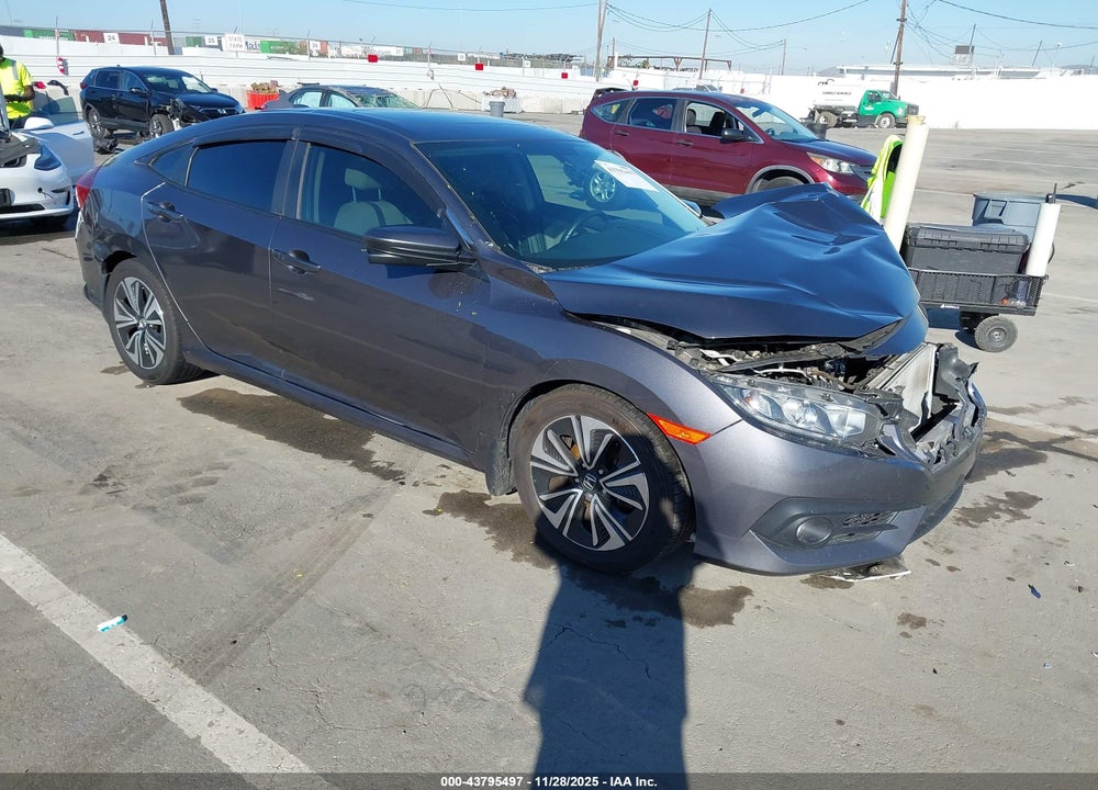 2018 HONDA CIVIC EX-T VIN: JHMFC1F37JX002229