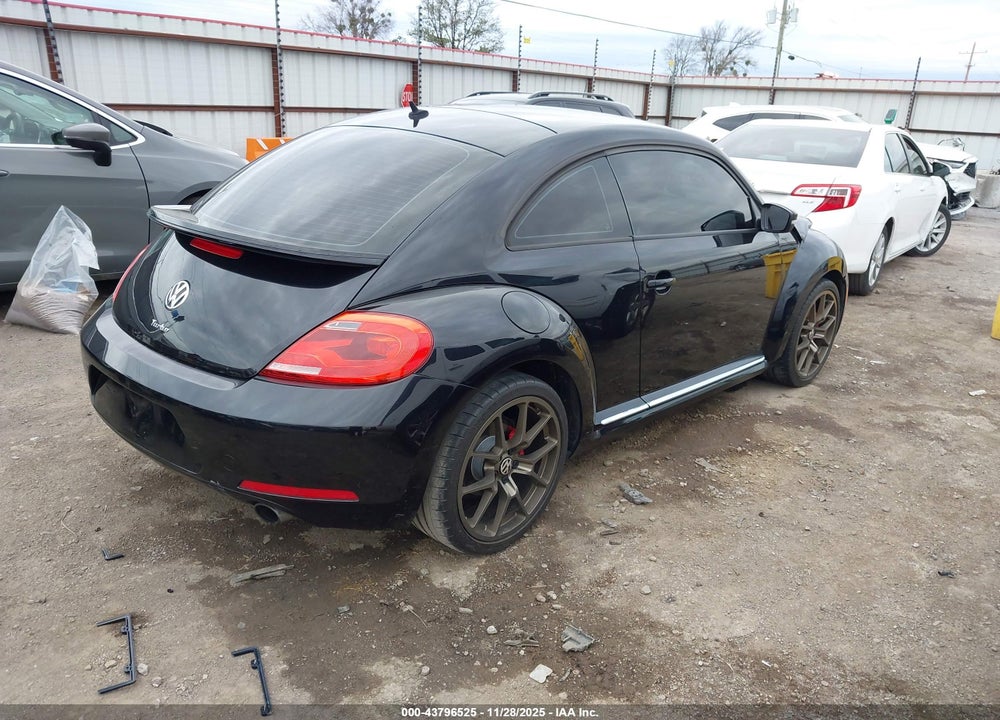 2012 VOLKSWAGEN BEETLE 2.0T VIN: 3VWV67AT7CM644082