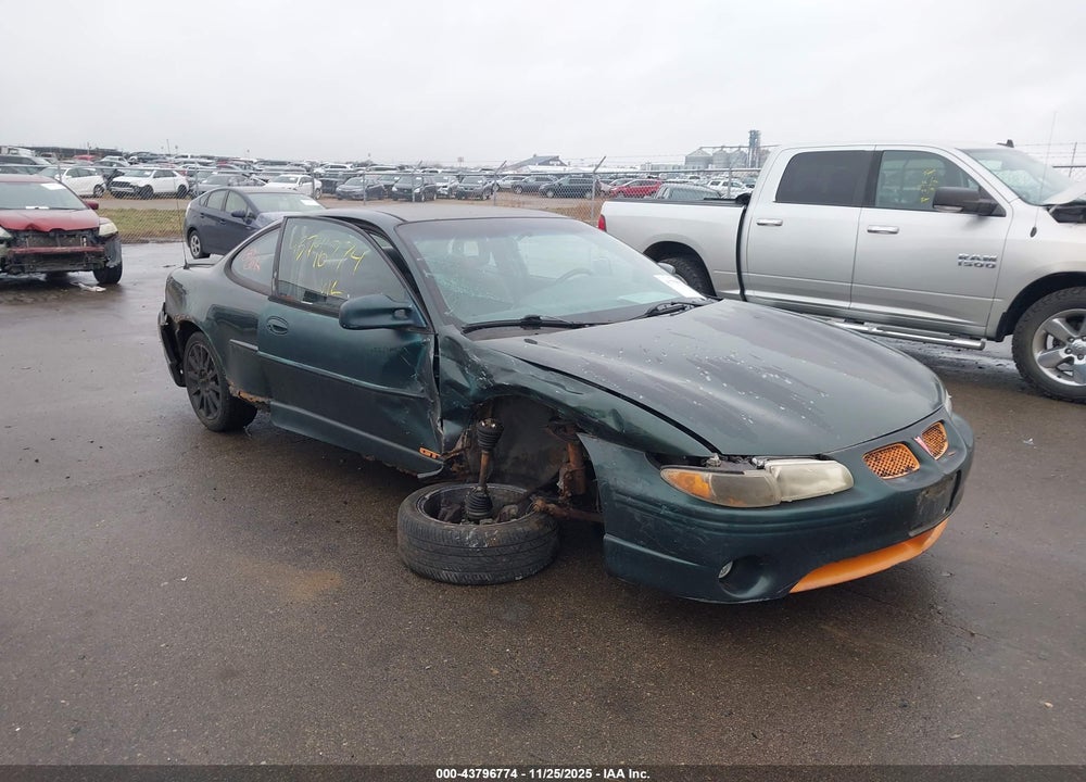 2000 PONTIAC GRAND PRIX GT VIN: 1G2WP12K8YF154074