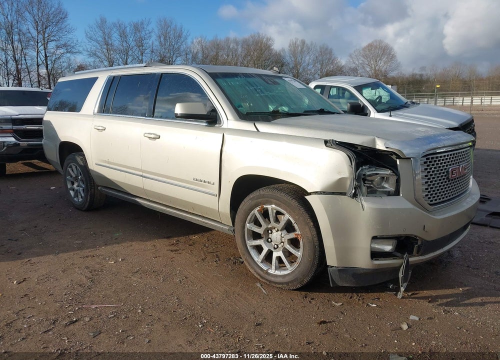 2015 GMC YUKON XL 1500 DENALI VIN: 1GKS1JKJ5FR277222