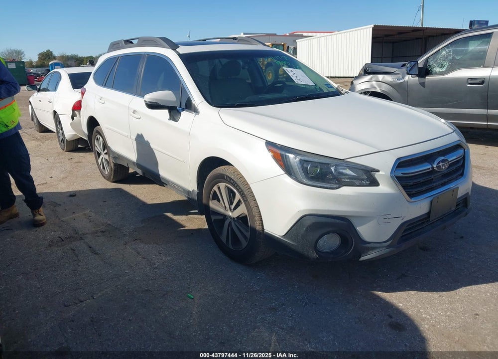 2018 SUBARU OUTBACK 2.5I LIMITED VIN: 4S4BSAKC9J3376580