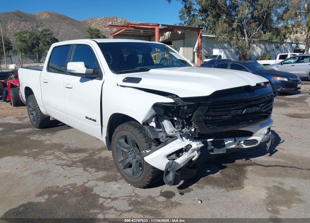 2020 RAM 1500 BIG HORN  4X2 5'7 BOX VIN: 1C6RREFT5LN186676