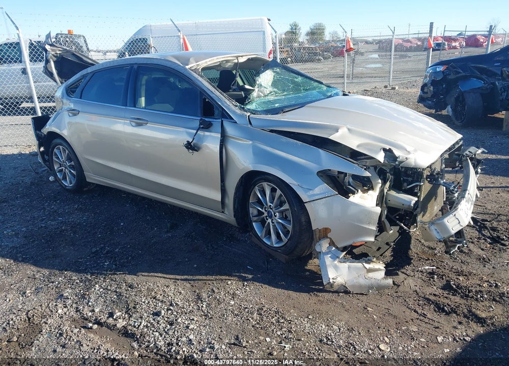 2017 FORD FUSION SE VIN: 3FA6P0H74HR383188
