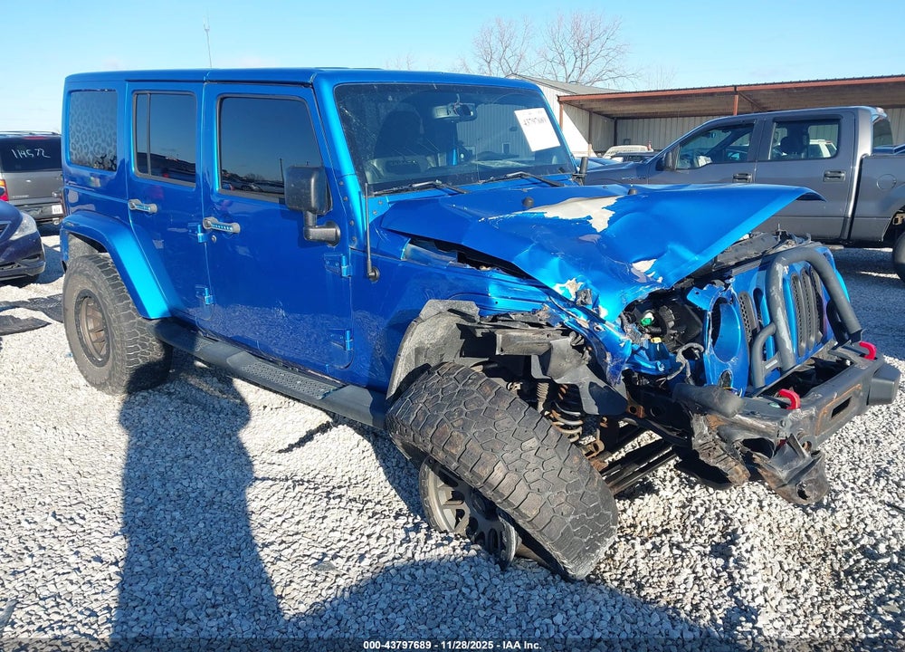 2014 JEEP WRANGLER UNLIMITED SAHARA VIN: 1C4BJWEG7EL195020