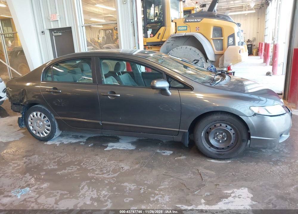 2011 HONDA CIVIC LX VIN: 19XFA1F57BE029120