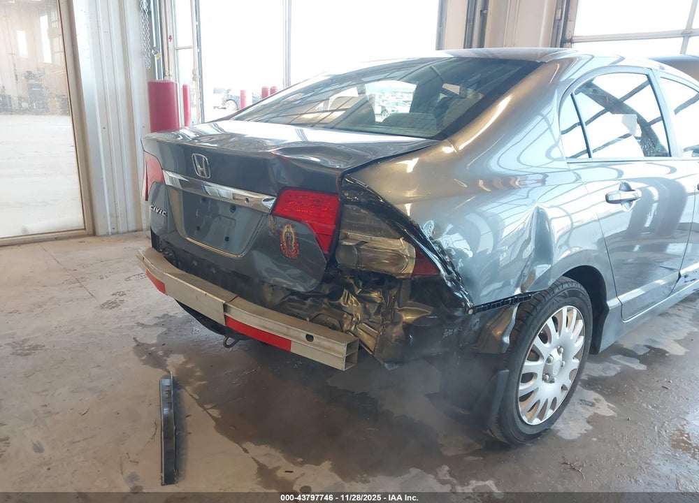 2011 HONDA CIVIC LX VIN: 19XFA1F57BE029120