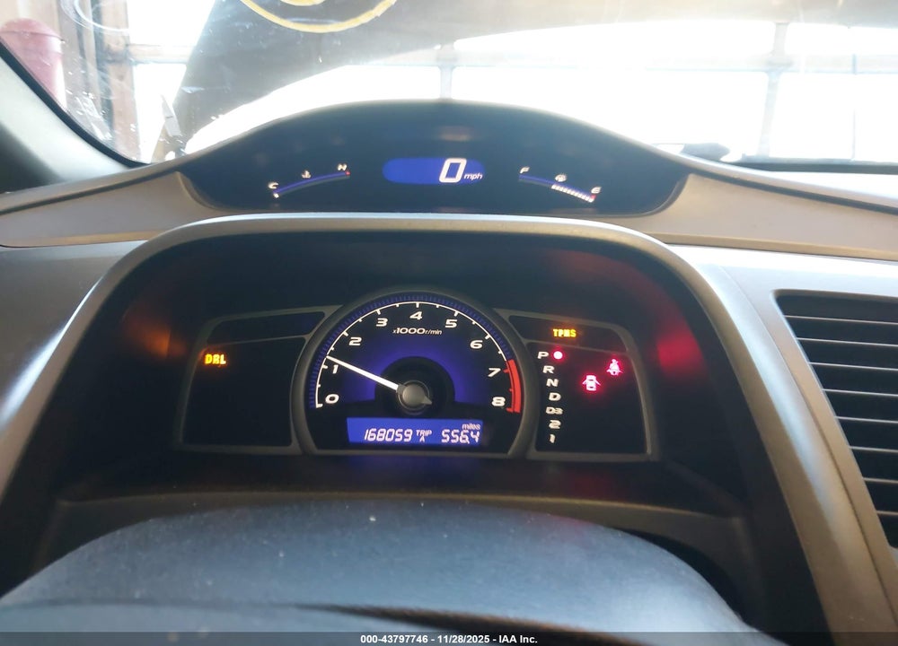 2011 HONDA CIVIC LX VIN: 19XFA1F57BE029120