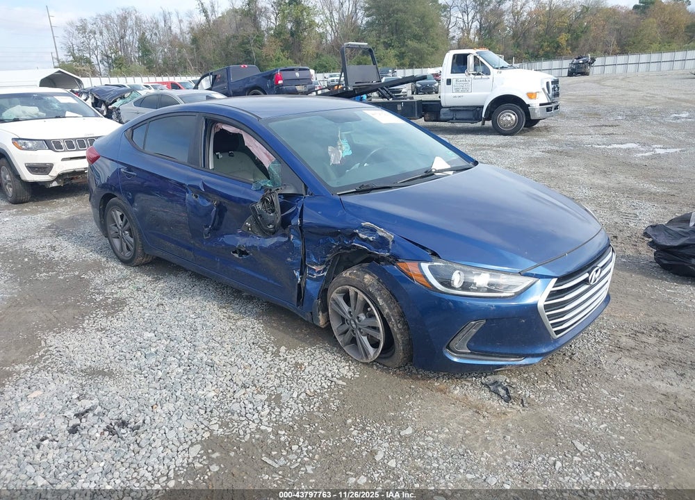 2017 HYUNDAI ELANTRA SE VIN: 5NPD84LF0HH062742