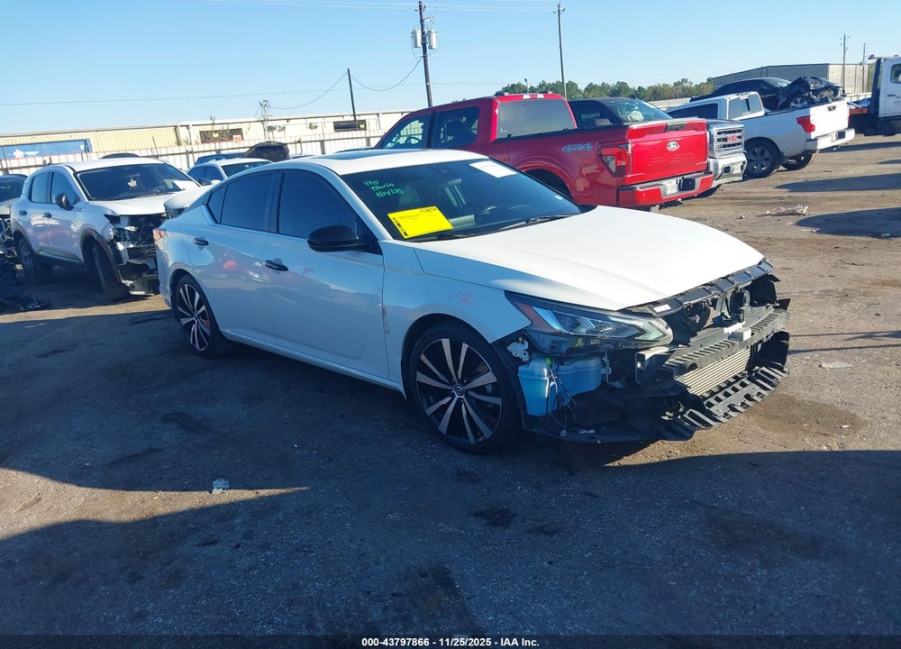 2022 NISSAN ALTIMA SR VC-TURBO FWD VIN: 1N4AL4CV9NN413741