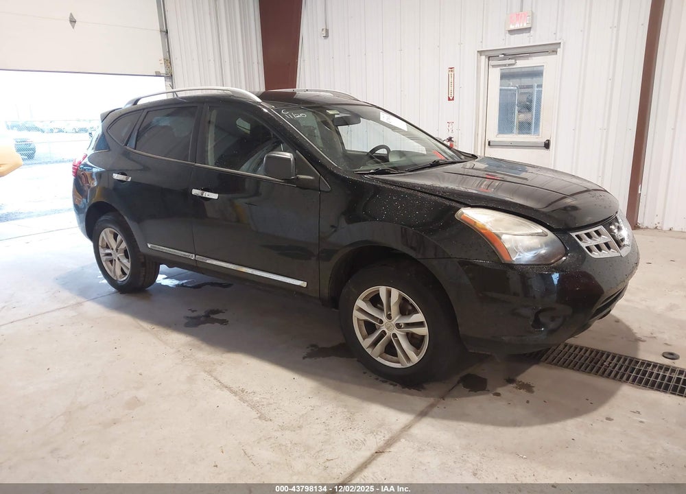 2015 NISSAN ROGUE SELECT S VIN: JN8AS5MV7FW751351