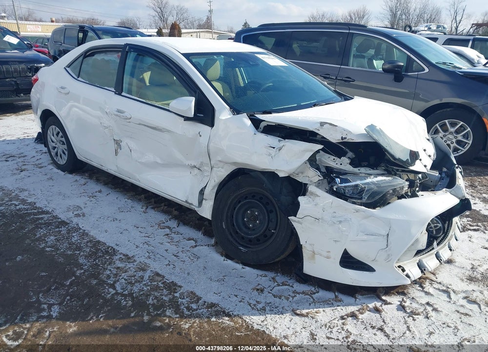 2019 TOYOTA COROLLA LE VIN: 2T1BURHE0KC170627
