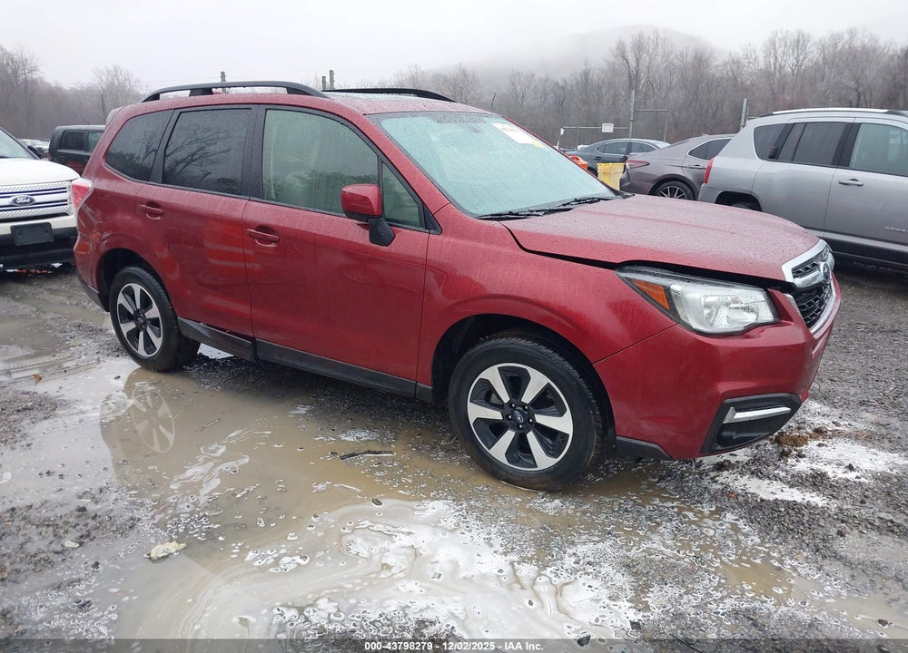 2018 SUBARU FORESTER 2.5I PREMIUM VIN: JF2SJAGC2JH555239