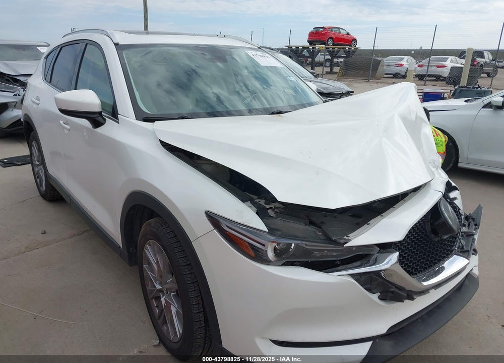 2019 MAZDA CX-5 GRAND TOURING VIN: JM3KFBDM2K0556689