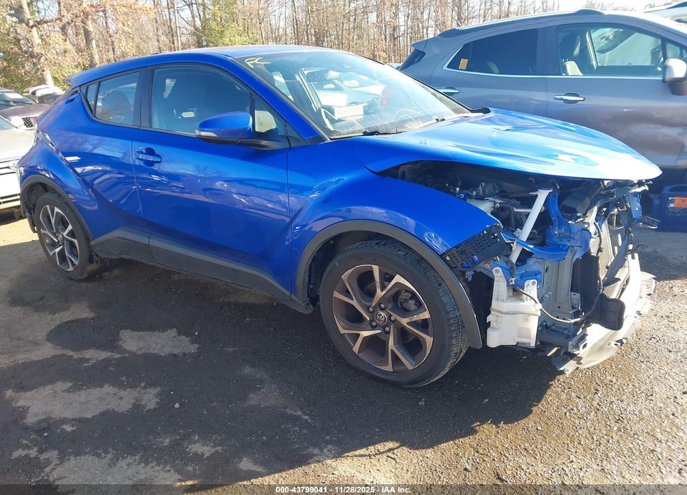 2021 TOYOTA C-HR XLE VIN: NMTKHMBX2MR119740