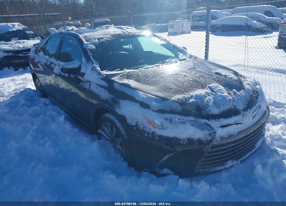 2017 TOYOTA CAMRY XLE VIN: 4T1BF1FK1HU647884