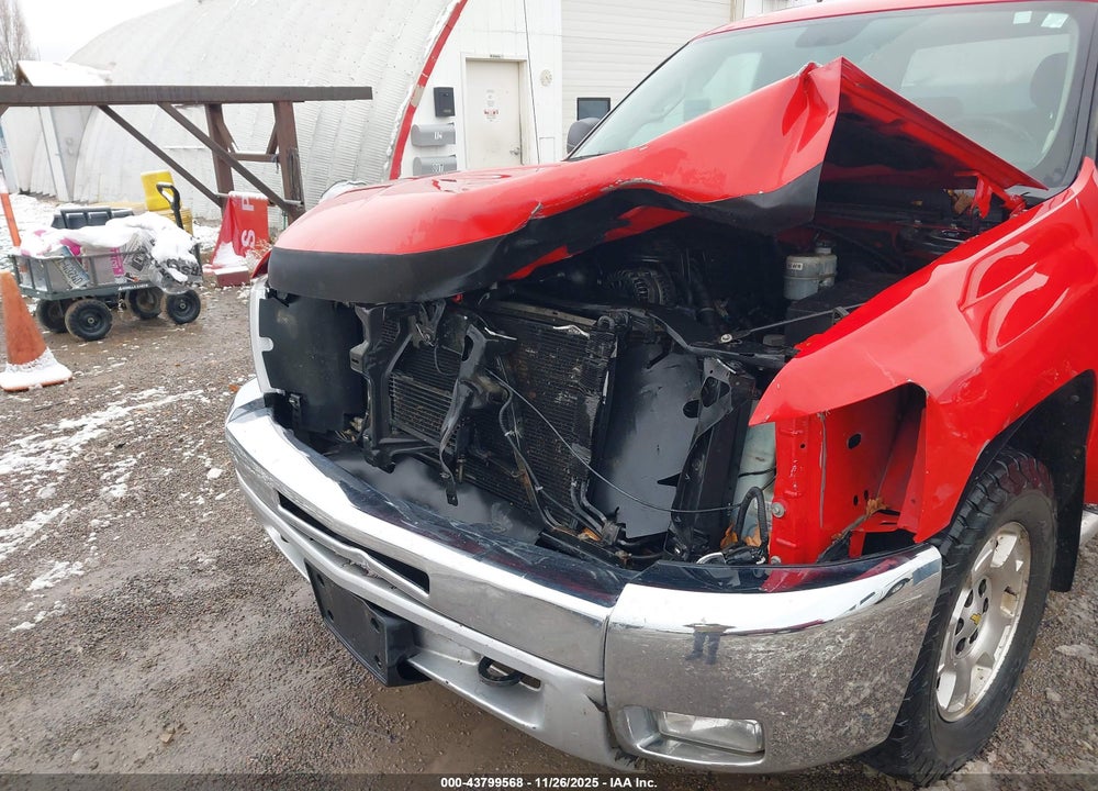 2012 CHEVROLET SILVERADO 1500 LT VIN: 1GCPKSE7XCF106077