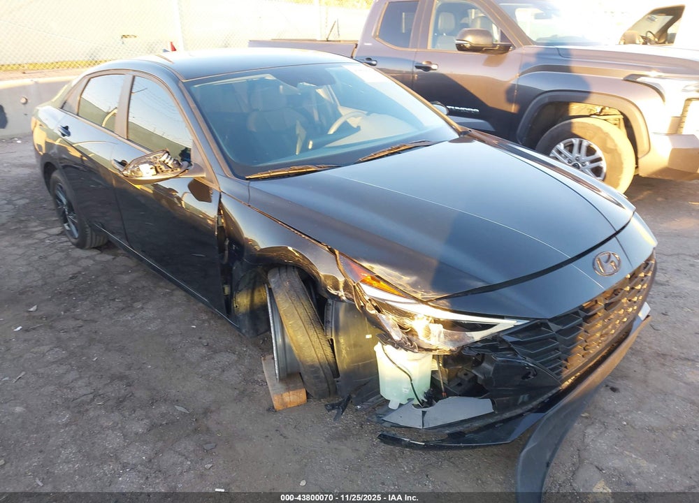 2023 HYUNDAI ELANTRA SEL VIN: KMHLM4AG9PU415790