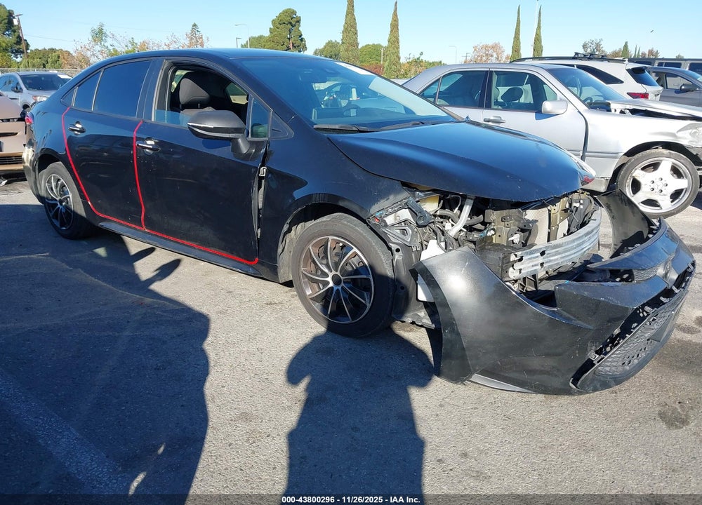 2020 TOYOTA COROLLA LE VIN: 5YFEPRAE1LP139404