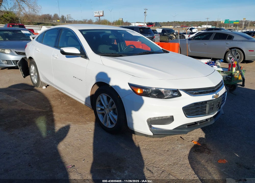 2018 CHEVROLET MALIBU LT VIN: 1G1ZD5ST5JF263432