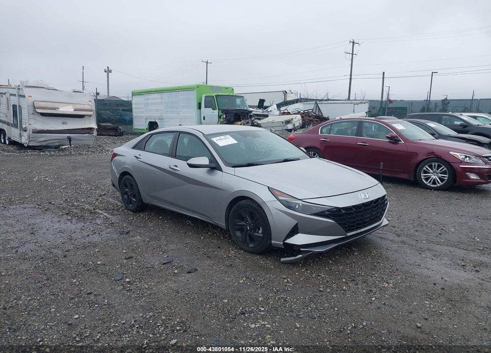 2021 HYUNDAI ELANTRA SEL VIN: 5NPLM4AGXMH017806
