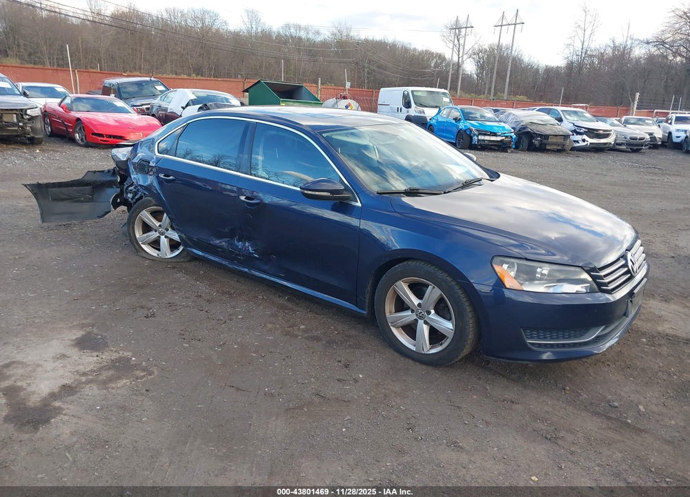 2012 VOLKSWAGEN PASSAT 2.5L SE VIN: 1VWBP7A38CC030675