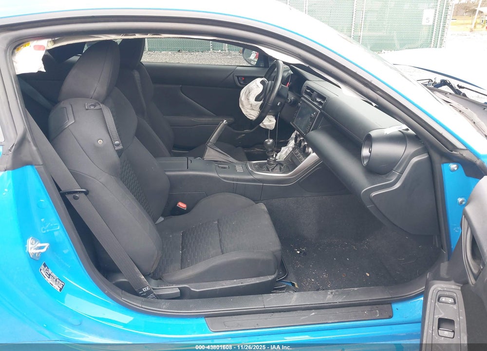2024 TOYOTA GR86 VIN: JF1ZNBB1XR9755262