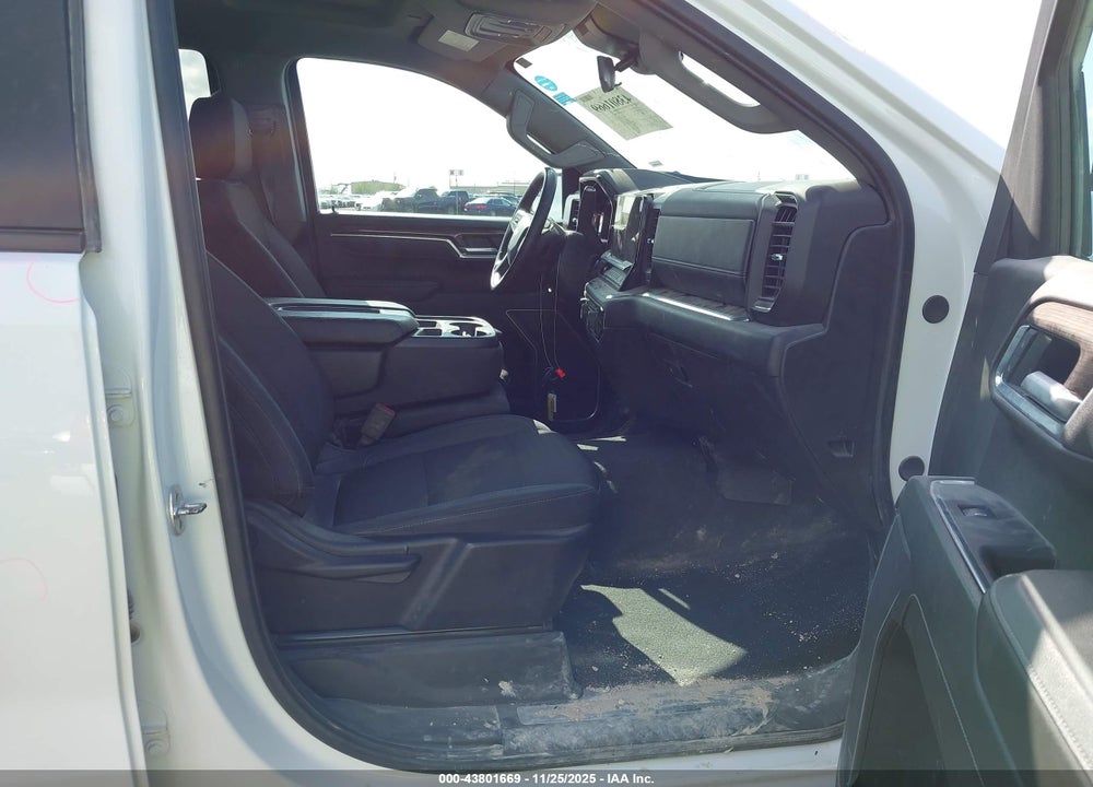 2025 CHEVROLET SILVERADO 1500 VIN: 1GCUKDED6SZ131916