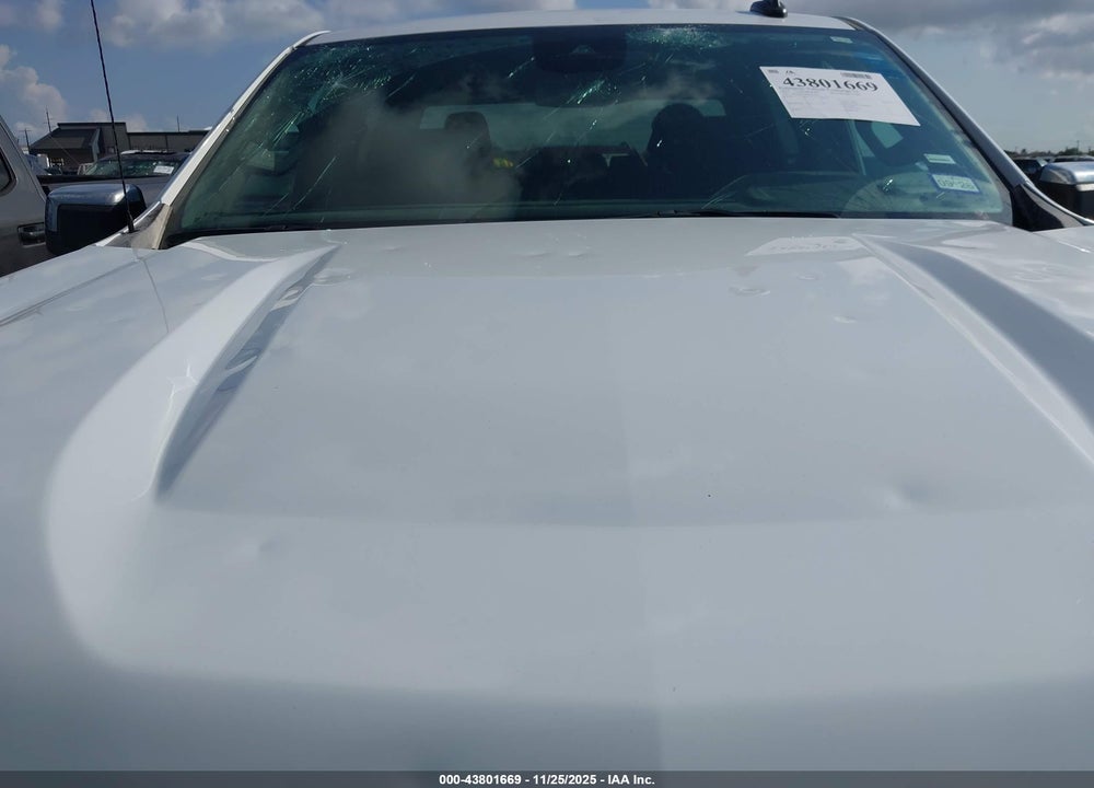 2025 CHEVROLET SILVERADO 1500 VIN: 1GCUKDED6SZ131916